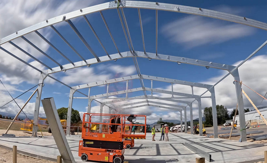 Central Steel Framing - Smoking Joe’s Honey 650sqm (6997sqft) shed installed in one day