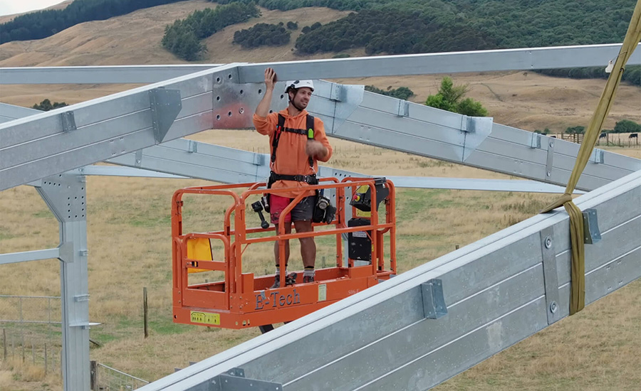 Central Steel Framing - Smoking Joe’s Honey 650sqm (6997sqft) shed installed in one day