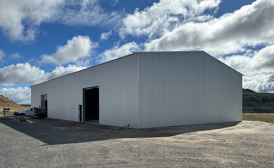 Central Steel Framing - Smoking Joe’s Honey 650sqm (6997sqft) shed installed in one day