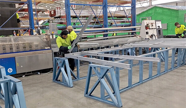 Uniplan howick frama roll forming machine