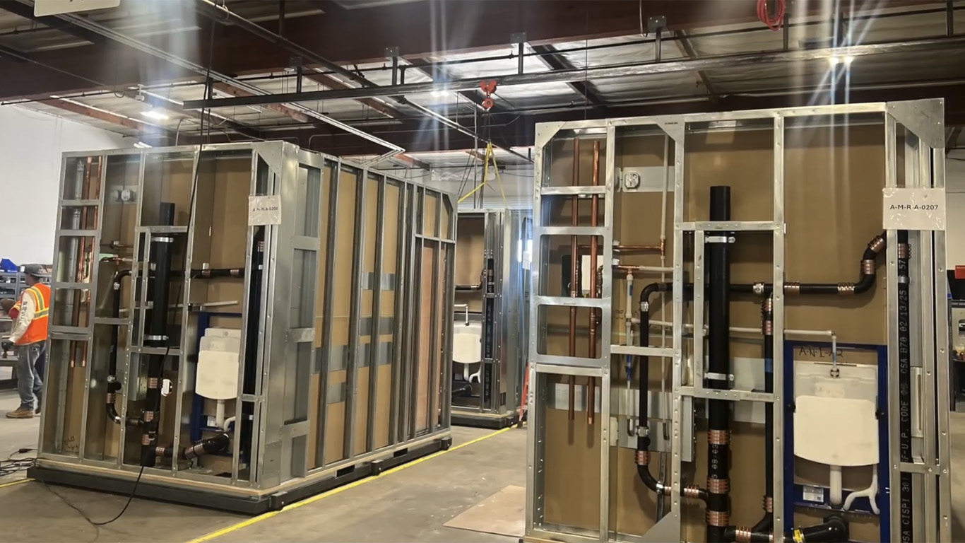 SMART BUILD SPOTLIGHT-Capsule-bathroom pods